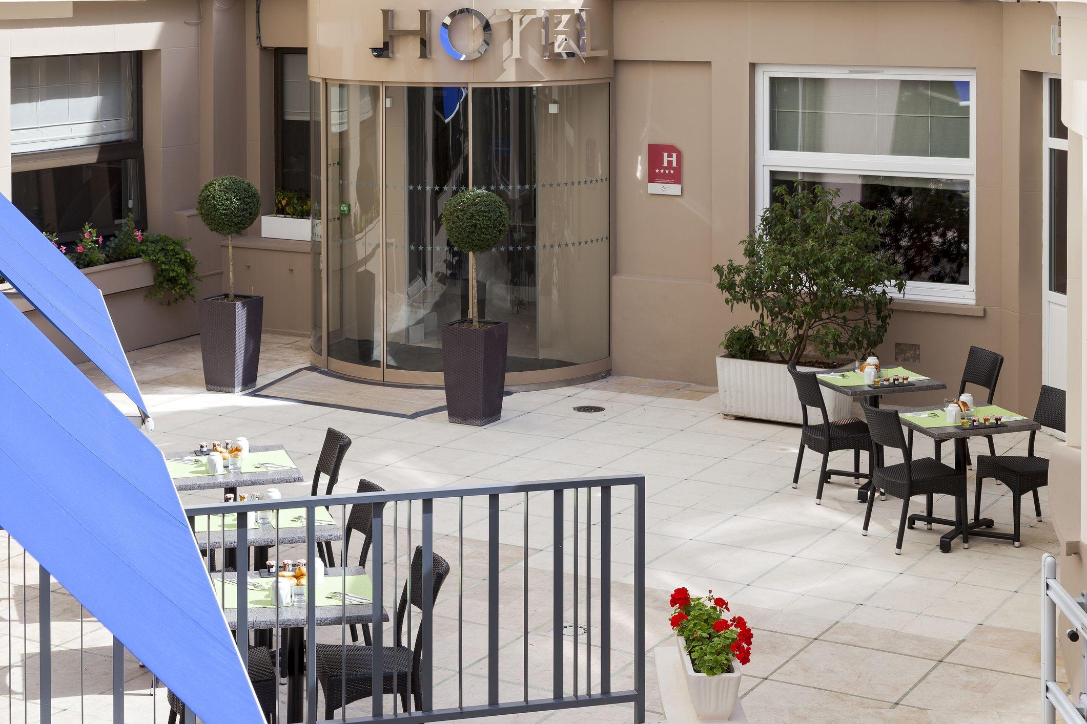 Timhotel Opera Blanche Fontaine Hotel